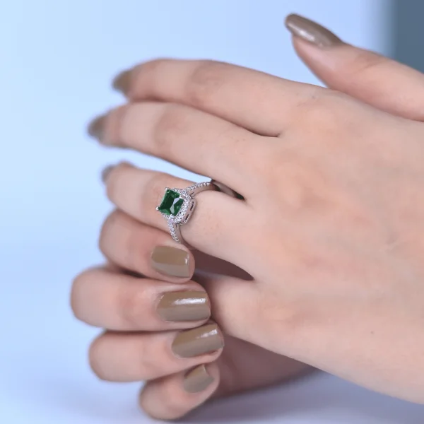 Emerald Women Rings in Pakistan