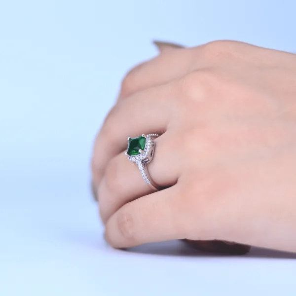 Emerald Women Rings in Pakistan