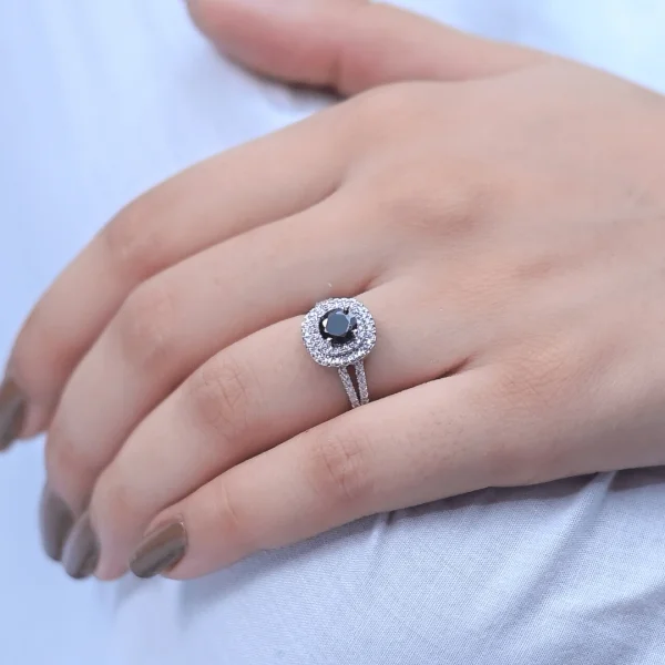 Tiffany Jewelry in Pakistan