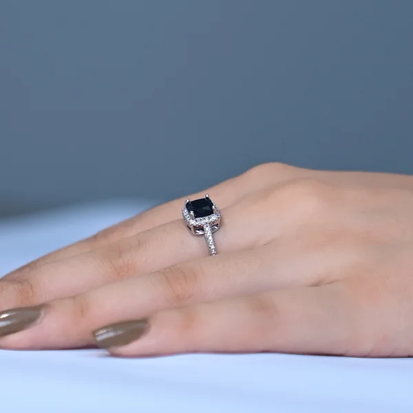Women Rings in Pakistan