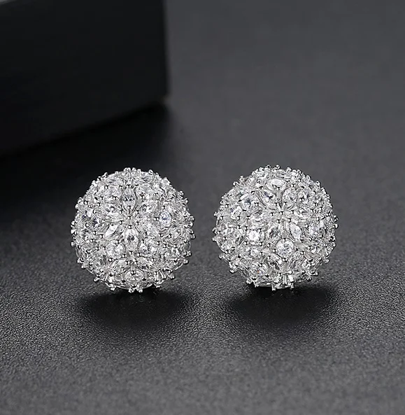 Online Silver Earrings in Pakistan