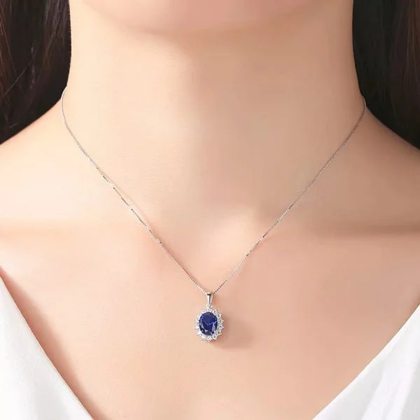 Online Pure Silver Necklace in Pakistan