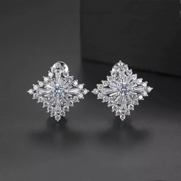 Online Silver Earrings in Pakistan