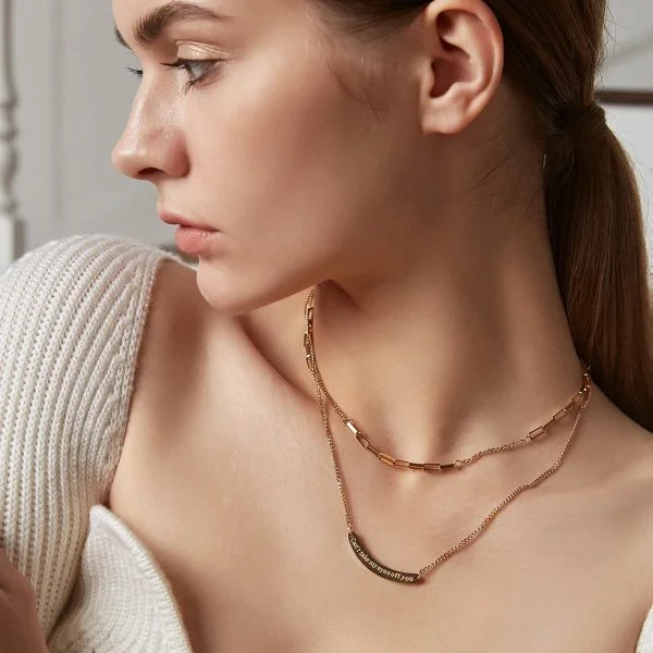 Online Gold Women Necklace Pakistan