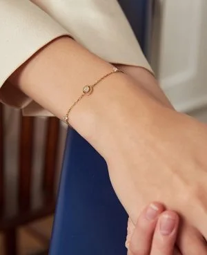 Online Gold Women Bracelet Pakistan