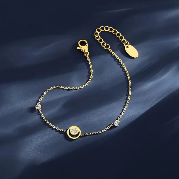 Online Gold Women Bracelet Pakistan