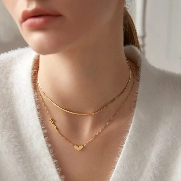 Online Gold Women Necklace Pakistan