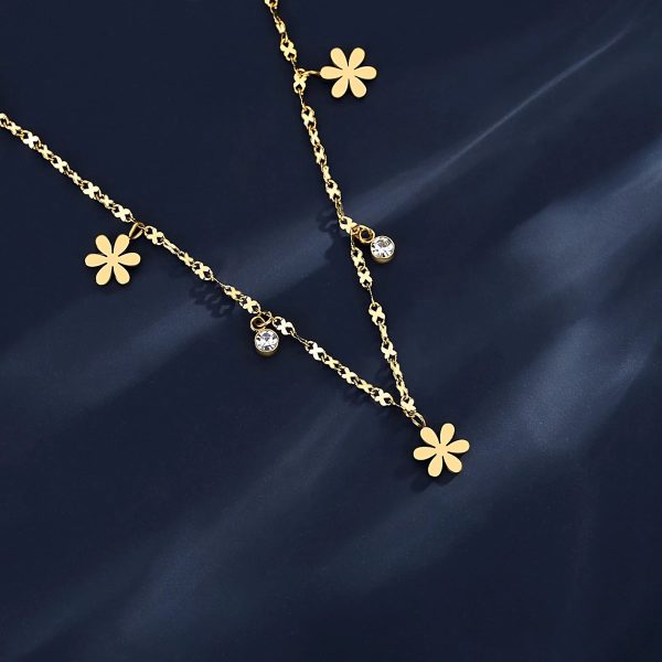 Online Gold Women Bracelet Pakistan