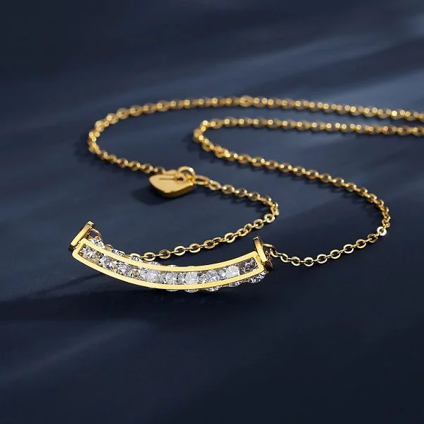 Online Gold Women Necklace Pakistan
