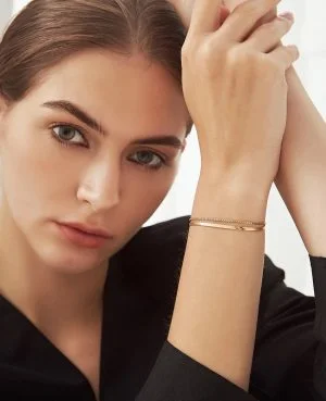 Online Gold Women Bracelet Pakistan