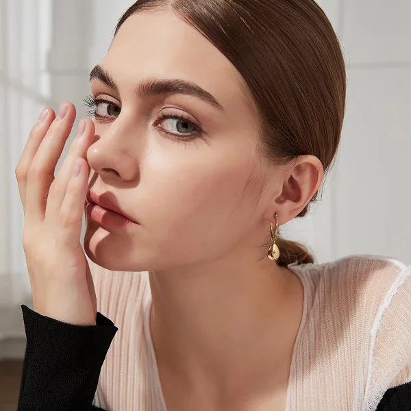 Online Gold Earrings in Pakistan