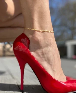 Elegant Anklets in Pakistan