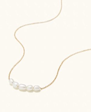 Gold Pearl Necklace in Pakistan