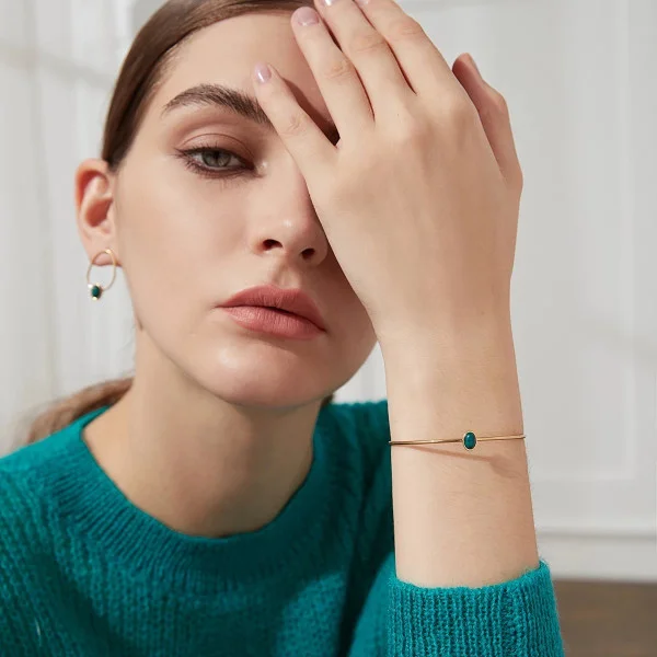 18K Gold Bangles in Pakistan