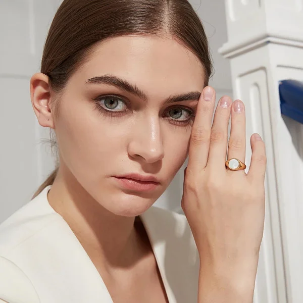 Elegant 18K Gold Rings in Pakistan