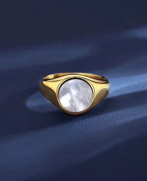 Elegant 18K Gold Rings in Pakistan