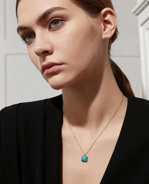 Classic Women Necklaces in Pakistan