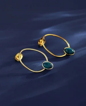 Gold Elegant Earrings in Pakistan
