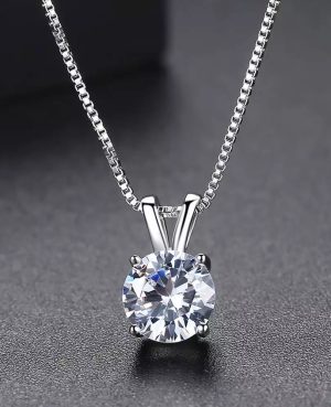 Silver Necklaces in Pakistan