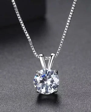 Silver Necklaces in Pakistan