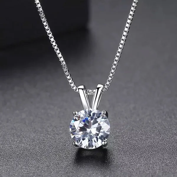Silver Necklaces in Pakistan