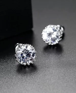 Diamond Earrings in Pakistan