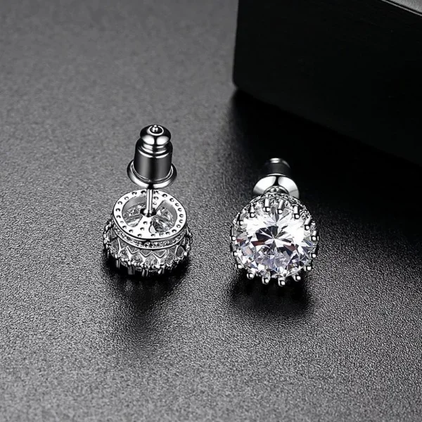 Diamond Earrings in Pakistan