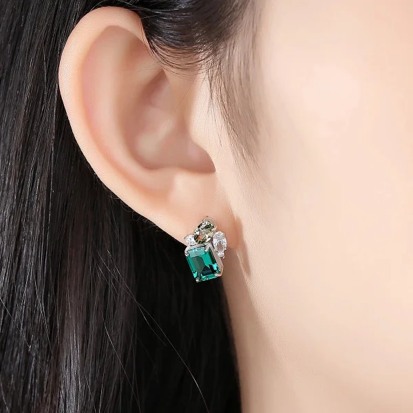 Pure Silver Earrings in Pakistan