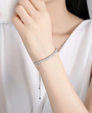 Silver Fine Bracelets in Pakistan