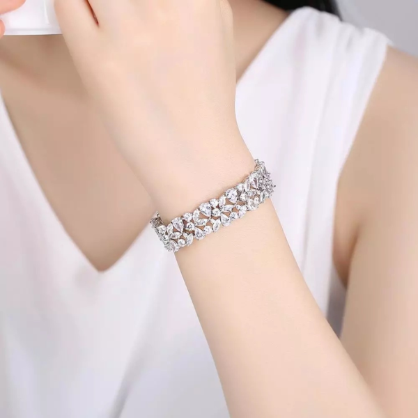 Luxury Wedding Bracelets in Pakistan