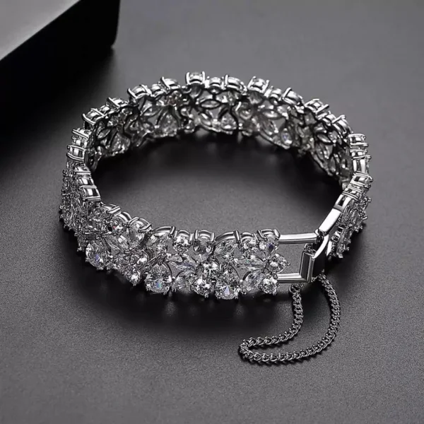 Luxury Wedding Bracelets in Pakistan
