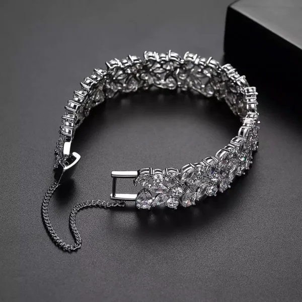 Luxury Wedding Bracelets in Pakistan