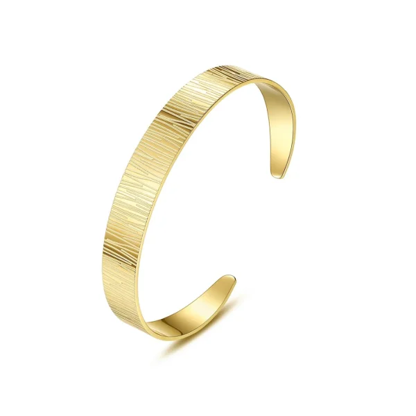 Women Gold Bangles in Pakistan
