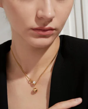 Gold Necklaces for Women in Pakistan