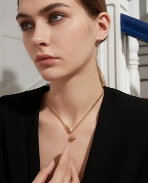 Gold Necklaces for Women in Pakistan