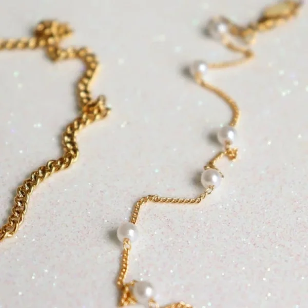 Modern Women Anklets in Pakistan
