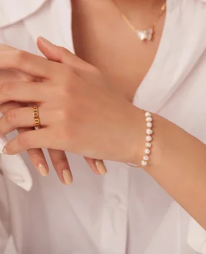 Pearl Bracelets in Pakistan