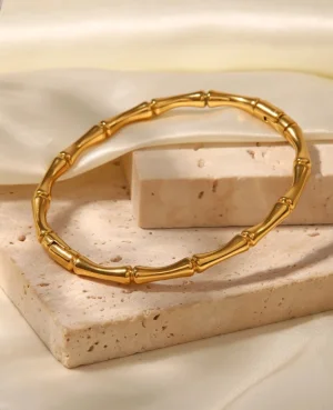 Online Gold Bangles in Pakistan