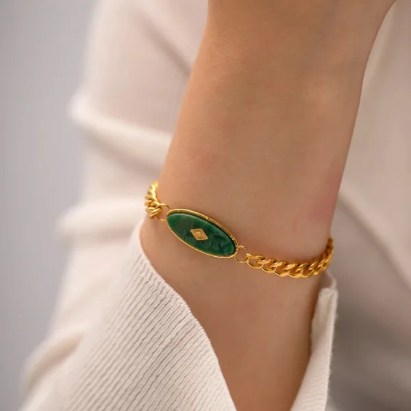 Modern Girl Bracelets in Pakistan