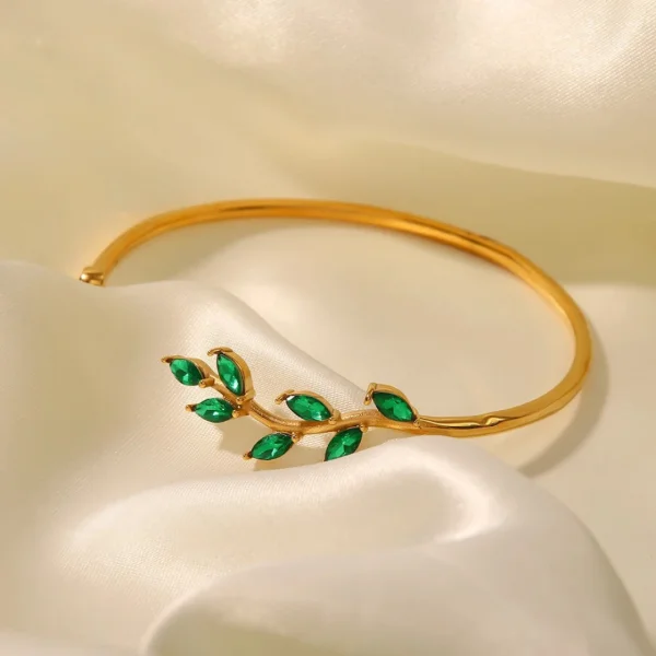 Green Stone Bangles in Pakistan
