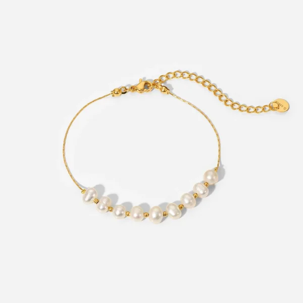 Pearl Bracelets in Pakistan