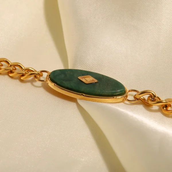 Modern Girl Bracelets in Pakistan