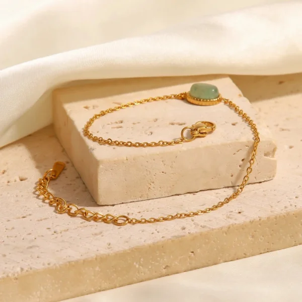 Delicate Bracelets in Pakistan