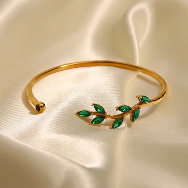 Green Stone Bangles in Pakistan