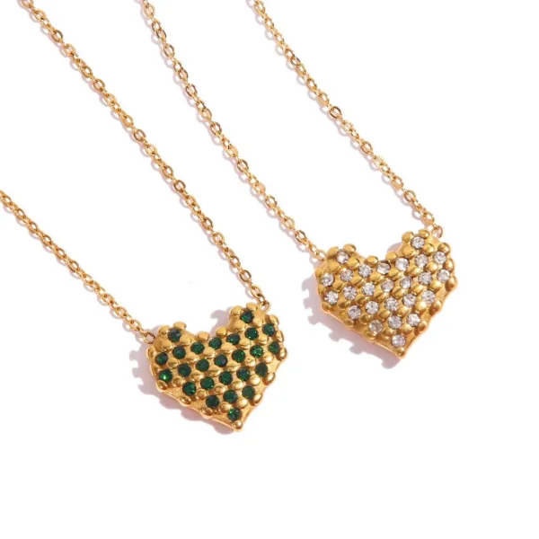 Modern Gold Necklaces in Pakistan
