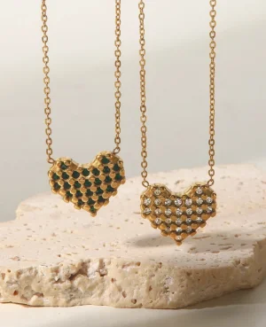 Modern Gold Necklaces in Pakistan